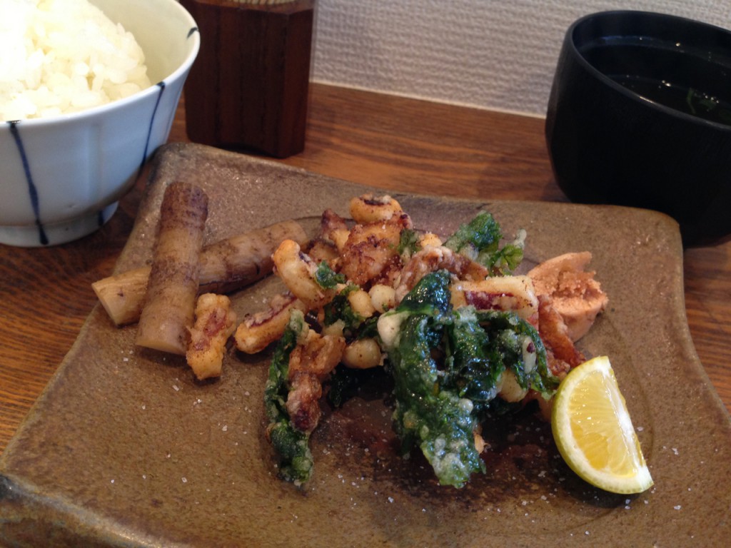 ホッキ貝とスルメイカ小松菜の韓国風炒め